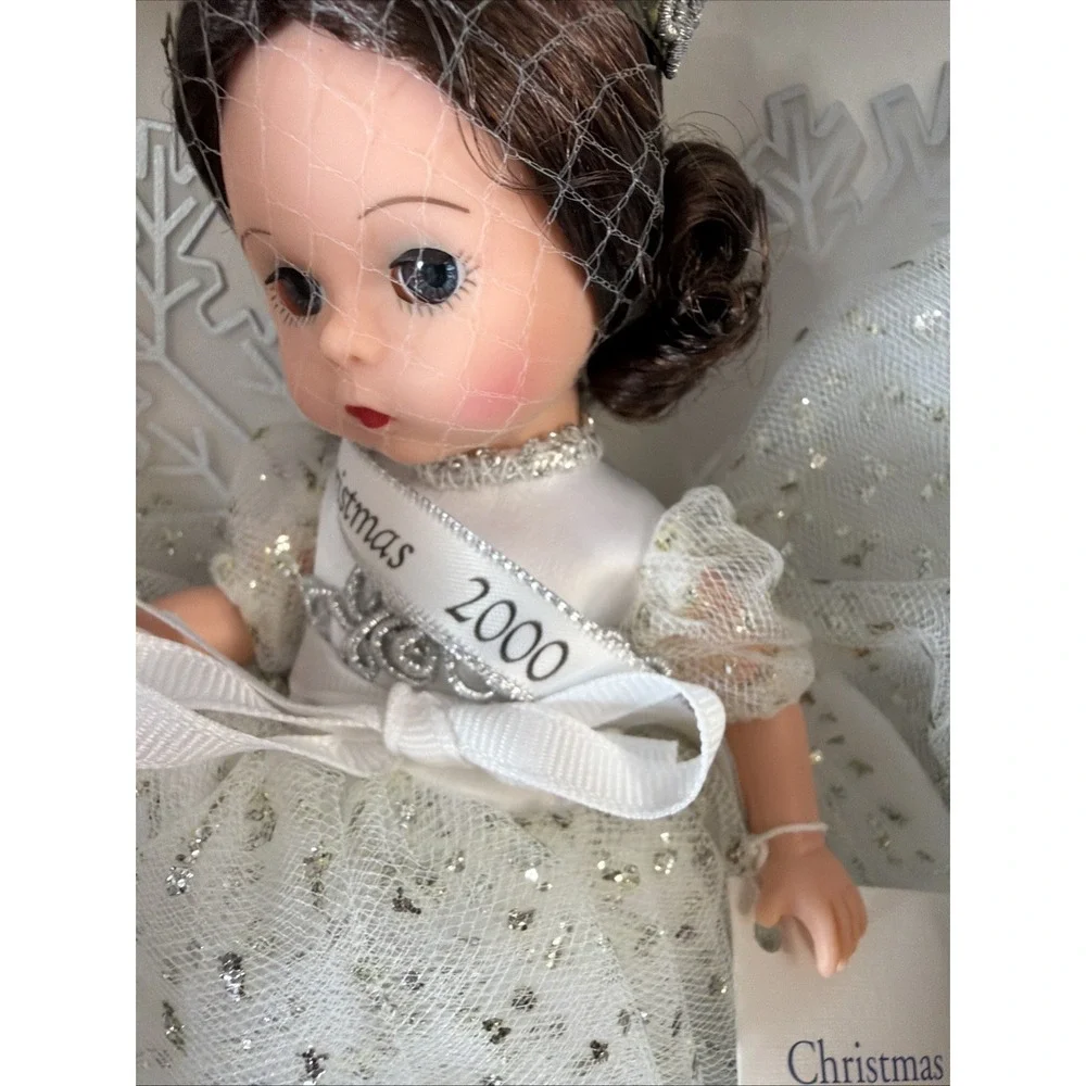 Madame Alexander 8